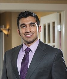 Dr. Yasir Siddique - Dentist